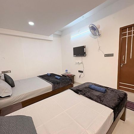 Spectra Inn Mysore Exterior foto